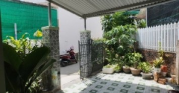 BÁN NHÀ CẤP 4 LÔ ĐẤT 2 MẶT ĐƯỜNG OTO VĨNH THẠNH, NHATRANG