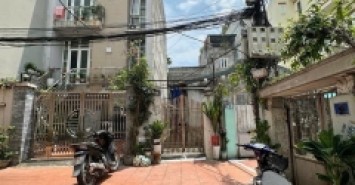 Cần bán  164m ĐẤT, MT 8,5m Bồ Đề giá 24,5ty ,oto KD