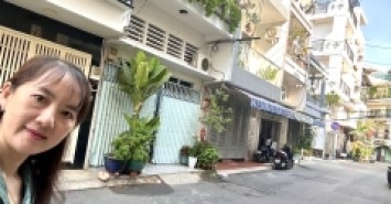 BÁN NHÀ 4 TẦNG, 4 PHÒNG NGỦ, Q.4 - GIÁ 12.95TỶ - VỊ TRÍ VÀNG, SỔ HỒNG CHÍNH CHỦ