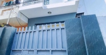 Bán nhà Thủ Đức 2 tầng, 70m2, đường Số 40 Linh Đông. SH, 2PN, 4.89 tỷ. LH: 0933125879