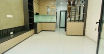 GIÁ ĐẸP LÕI HOÀNG MAI- #THANGMAY - #20MRAOTO TRÁNH ĐỖ- 36M2-5T- 8.88TỶ(CTL)