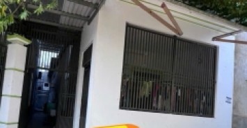 BÁN NHÀ CẤP 4 (kèm tặng 3 phòng trọ) THÔN XUÂN NGỌC, VĨNH NGỌC.
