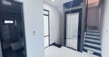 Lk khu đấu giá Quang Lãm, 48m² hơn 11 tỷ, thang máy sịn, ôtô ngủ trong nhà, MT khủng.