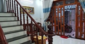 Nhà đẹp mới tinh ở ngay Hẻm Xe Hơi ngủ trong nhà 89m Phường Thạnh Mỹ Lợi,Q2 
8ty
- Kết cấu 3 tầng 4 phòng ngủ 3wc
- Hoàn Công đủ.
#muabannhadatquan2quan9 Lh 0906 22 78 39 Em Vân