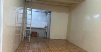 Bán nhà cấp 4 Bùi Huy Bích - giải phóng , ô tô đỗ cửa giá 1.9 tỉ