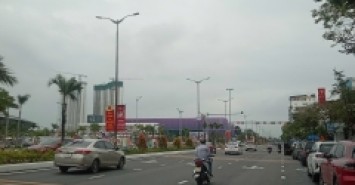 Bán đất mặt tiền đường 2/9 thông Núi Thành, DT 375m2 hướng Đông đối diện Downtown