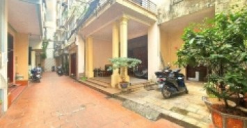 Bán đất tặng nhà sát mặt phố Bồ Đề- Viiew Hồ- Ô tô 55m mặt tiền 5m nhỉnh 13 tỷ(TL)