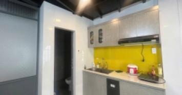 ♥ MT Kinh Doanh đường 5.5m lề 3m, gần Ông Ích Khiêm, 3 tầng, 3.x tỷ