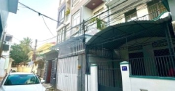 NHÀ HẺM OTO THÔNG CÁCH BIỂN CHỈ 350m, NGAY CÔNG AN PHƯỜNG BẮC NHA TRANG.