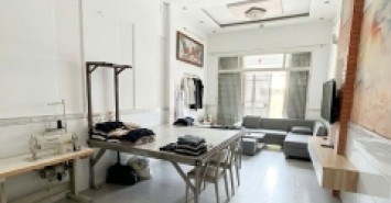 Bán nhà Đường Số 4, BHH, Bình Tân - 3 tầng - 72m2(4x18m) - giáp Tân Phú - chỉ 7 tỷ(tl)