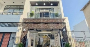 Nhà hẻm xe hơi Huỳnh Tấn Phát, cạnh trường học Nguyễn Bỉnh Khiêm, 4 tầng, chỉ hơn 7 tỷ