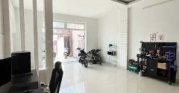 Bán nhà  đường số 10, Linh Xuân, Thủ Đức, TP HCM. DT  80m2, 2 tầng, sổ hồng riêng, giá 6,68  tỷ.
