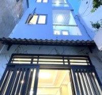 Bán nhà riêng mới đẹp vào ở  ngay  3 tầng 50m2 ngay chợ Bình Đông 4pn wc riêng