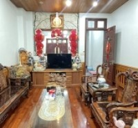 Bán nhà phố Lê Đại Hành, 90m2, 4 tầng, mặt tiền 9.6m, 25.3 tỷ, ngõ rộng thoáng, ở sướng