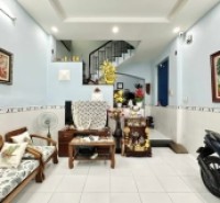 Nhà HXH Đường Phan Văn Trị Phường 11 Bình Thạnh.
