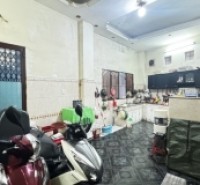 Bán nhà riêng Bùi MInh Trực 75m2 3 lầu 3pn HXH phường 6 quận 8 chỉ 9.9 tỷ