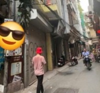 PHỐ CẦU GIẤY, NHÀ 4T ĐẸP DÂN XÂY, GẦN HỒ, Ô TÔ ĐỖ GẦN - 50M2, 11.6 TỶ