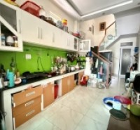 ♣ Nhà Góc Kiệt Ô tô Thẳng 50m ra MT Núi Thành, 76m2, 3 mê, 4.x tỷ
