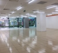 Cho thuê mặt bằng kinh doanh dt 400m2 tại ngõ 298 Ngọc Lâm, Long Biên. Cạch trường cấp 2,3