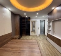 Phương Liệt, mặt ngõ 7 tầng thang máy, cách phố 15m, nhà đẹp ở luôn