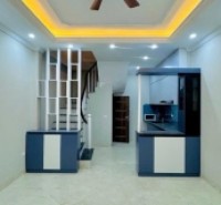 BÁN NHÀ HOÀNG MAI NGÕ TRƯỚC NHÀ SIÊU RỘNG DT 36m2 5 tầng MT 3.2m Giá 7.65 tỷ
