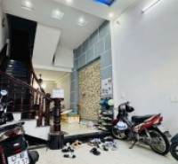 Nhà 4 tầng cạnh tuyến Metro Thủ Đức - Phước Long B - chỉ 7 tỷ hơn tí
