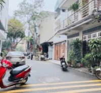 NHÀ CHỦ TỰ XÂY – 2 THOÁNG – Ô TÔ 46 CHỖ ĐỖ CỬA – CHU HUY MÂN, LONG BIÊN-TIỆN ÍCH NGẬP TRÀN
NHÀ CHỦ TỰ XÂY – 2 THOÁNG – Ô TÔ 46 CHỖ ĐỖ CỬA – GẦN CHU HUY MÂN, LONG BIÊN