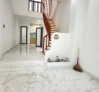 GIA ĐÌNH CẦN TIỀN BÁN GẤP NHÀ TẠI QUANG TRUNG -YÊN NGHĨA -HÀ ĐÔNG, DT 39M2
NHÍCH 5 TỶ