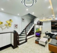 Sài Đồng - Ô tô đỗ cửa - 50m chỉ 8.5 tỷ
