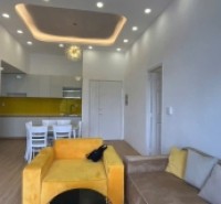 Căn hộ Quận 2 view Thủ Thiêm, 70m2 có sổ, thang máy chỉ 4ty150